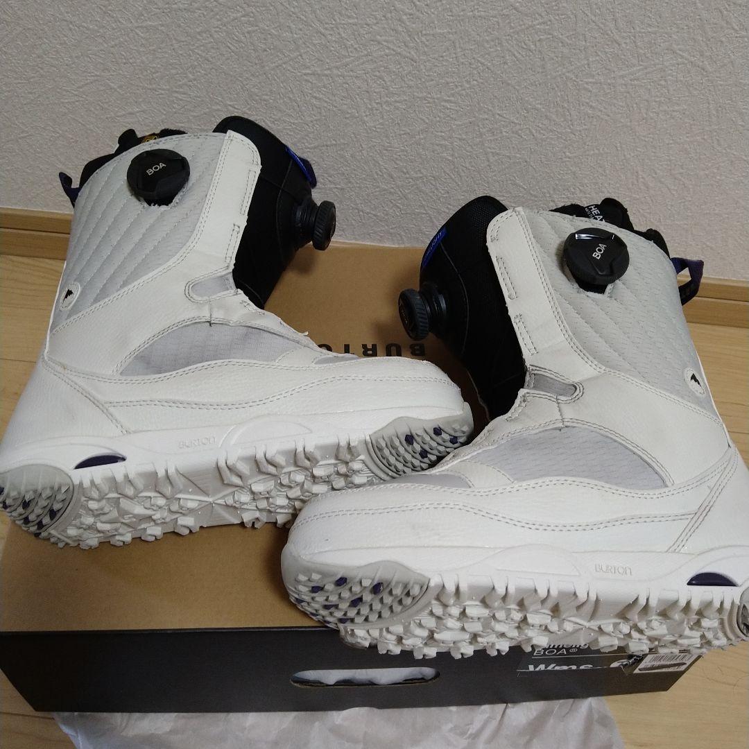 BURTONのスノーボードブーツ☆