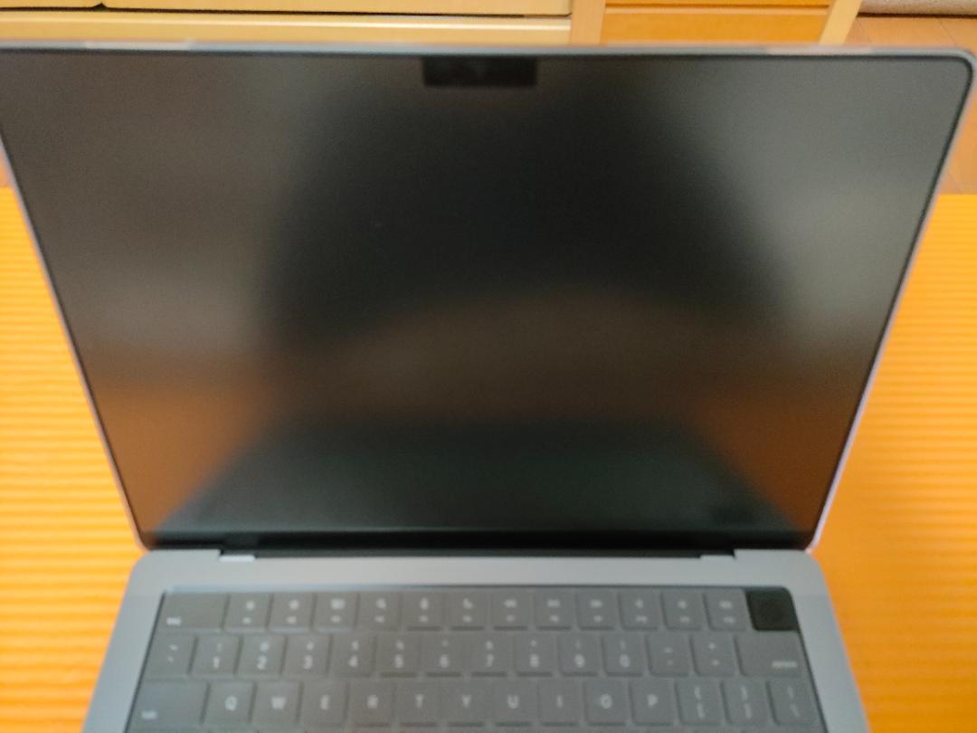 14インチMacBookPro 10CPU 16GPU 32GB US配列 本体